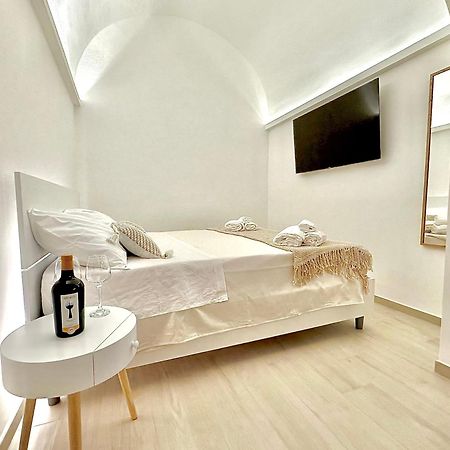 La Casa Di Ninetta Apartment Monopoli Bagian luar foto