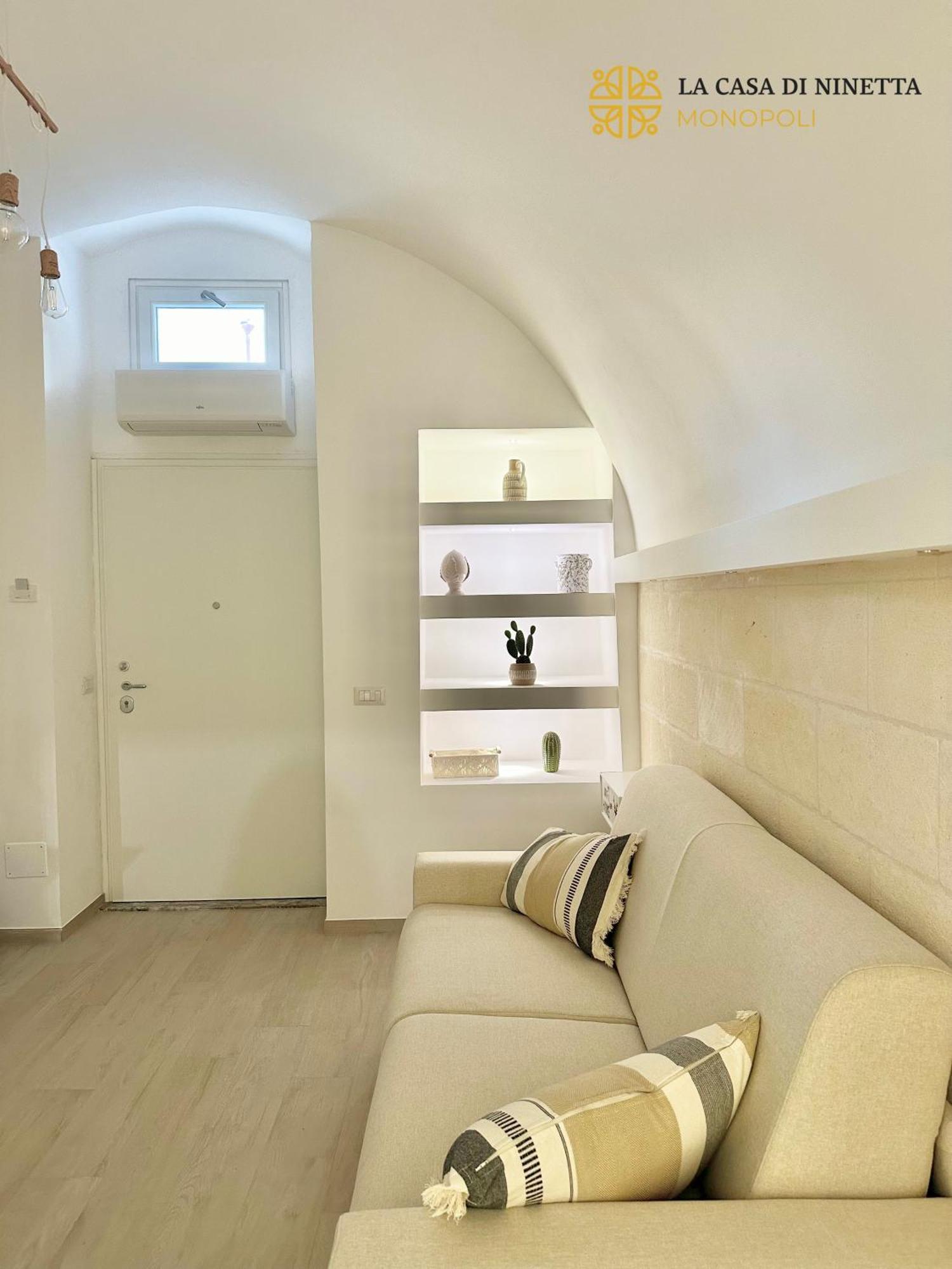 La Casa Di Ninetta Apartment Monopoli Bagian luar foto